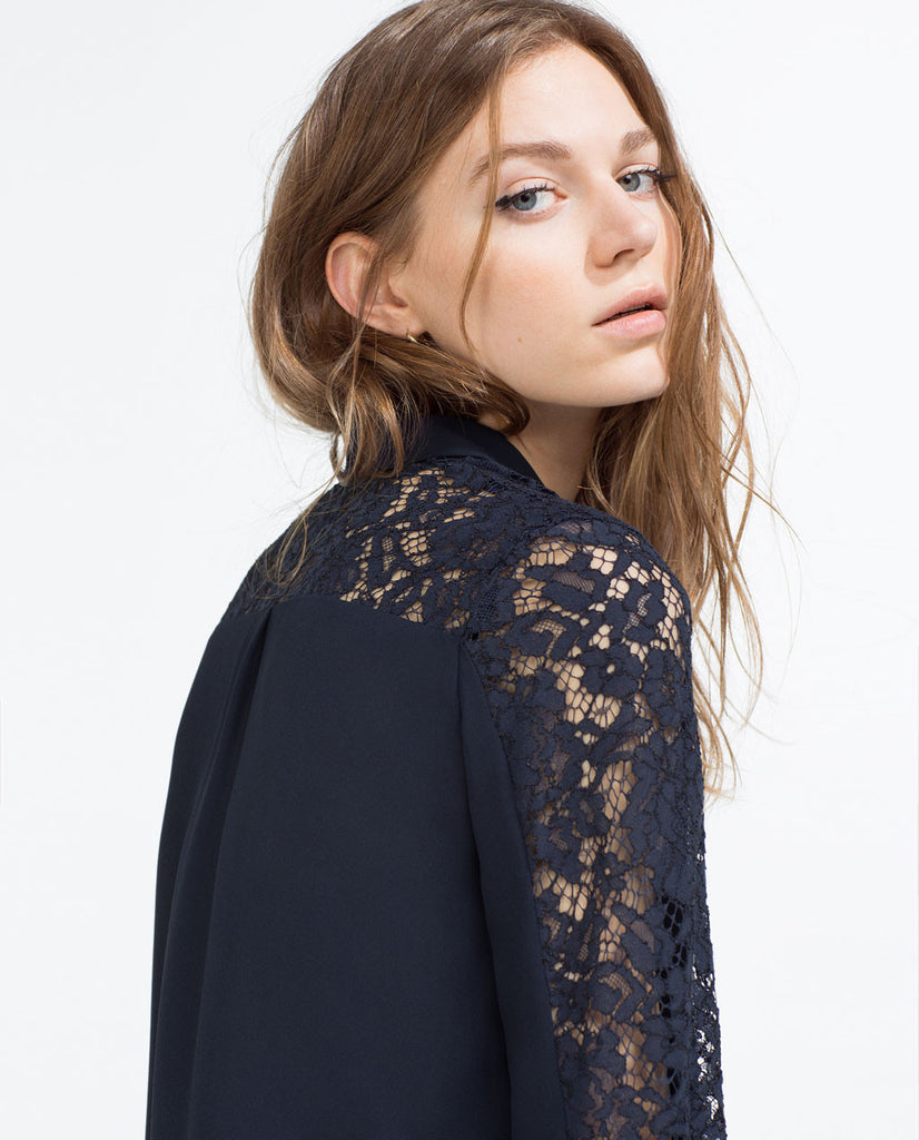 CONTRAST LACE BLOUSE