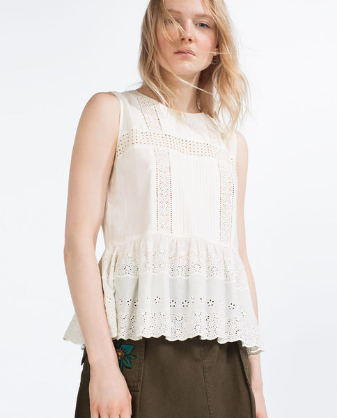 CONTRAST LACE TOP